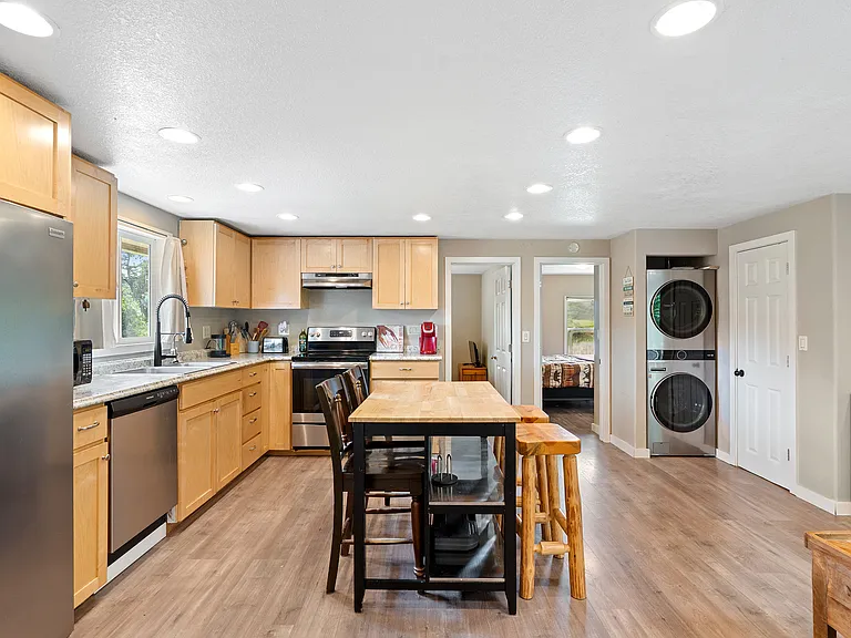 16435 McDonald Rd — Photo 7