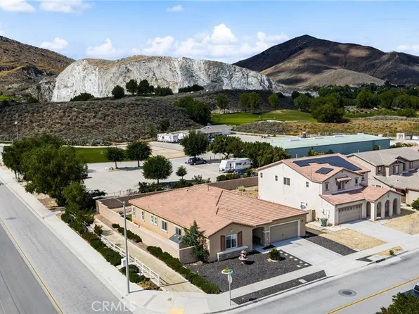3349 Quarry Dr, Jurupa Valley, CA 92509
