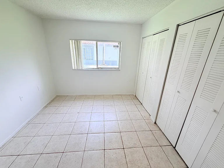 1089 N Benoist Farms Rd #102 — Photo 4