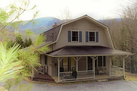 270 Francis Rd — Photo 3