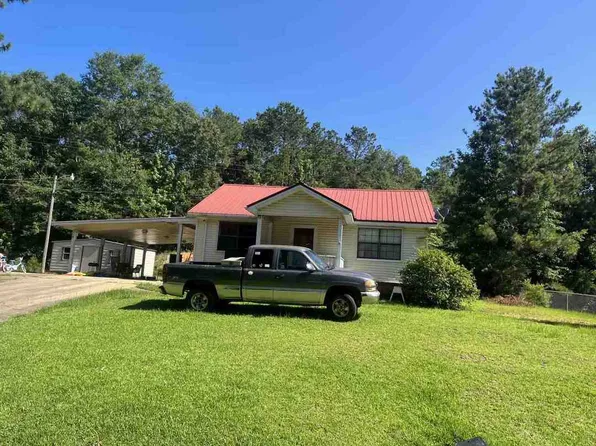 582 Hinson St, Thomasville, AL 36784