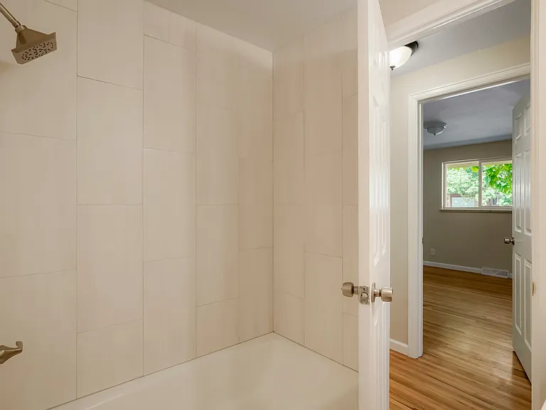 6023 Holland St — Photo 22