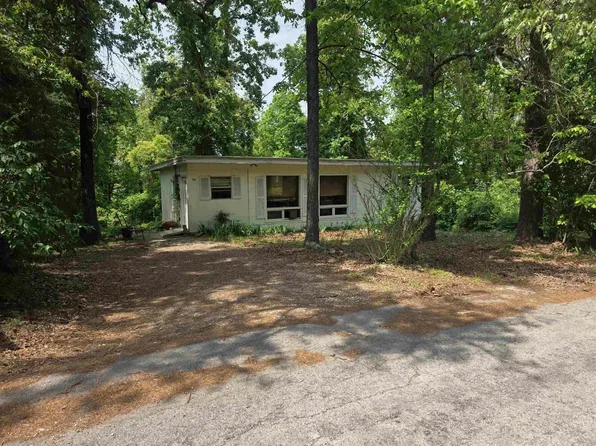 76 Hiawatha Dr, Cherokee Village, AR 72529