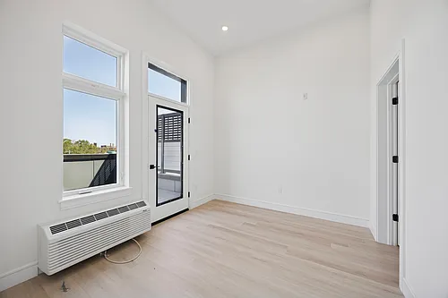 Floor plan 1BR