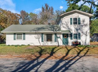 2122 Hairston St, Conway, AR 72034