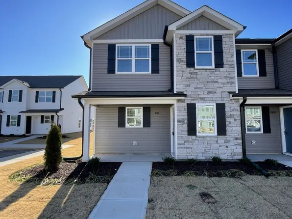 1037 Peony Ln, Youngsville, NC