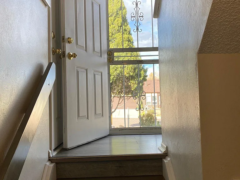 325 Catalina Dr — Photo 39