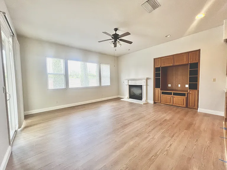 11045 Faber Way — Photo 9