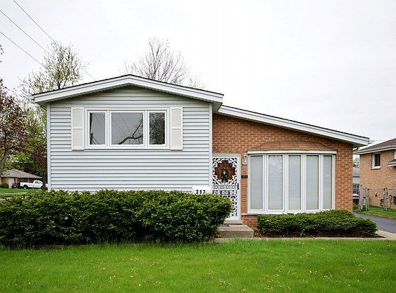 3rd image of 317 Virginia St