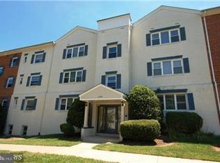 6186 Greenwood Dr APT 301, Falls Church, VA 22044