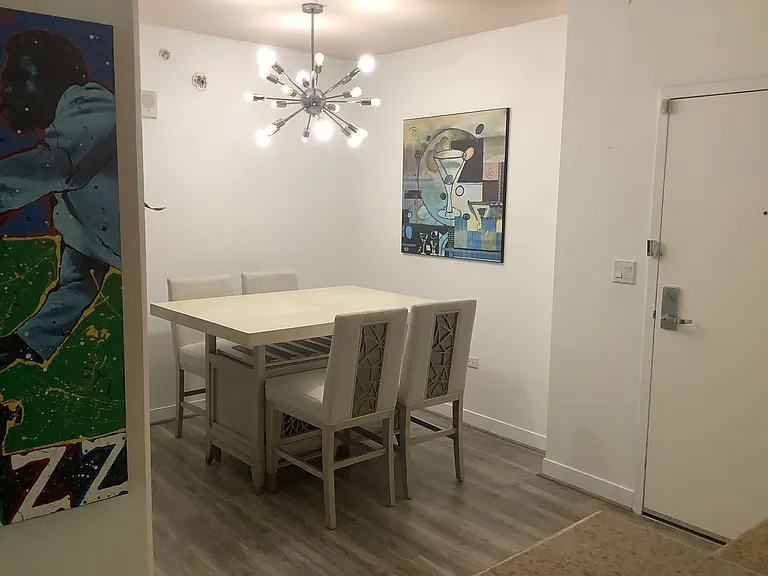425 W Beech St #622 — Photo 7