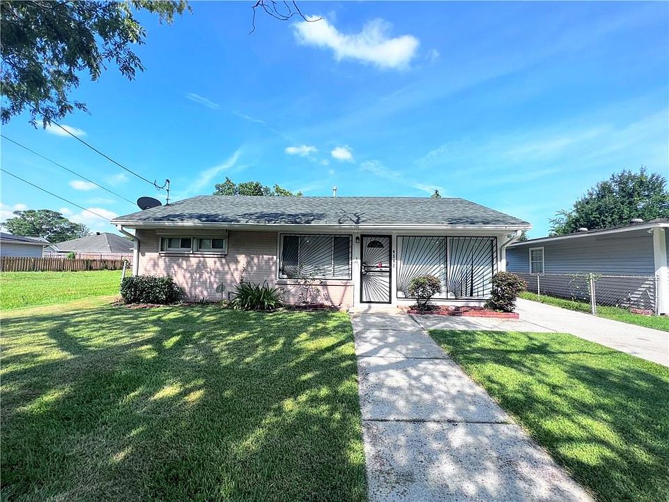 1st image of 4542 Louisa Dr