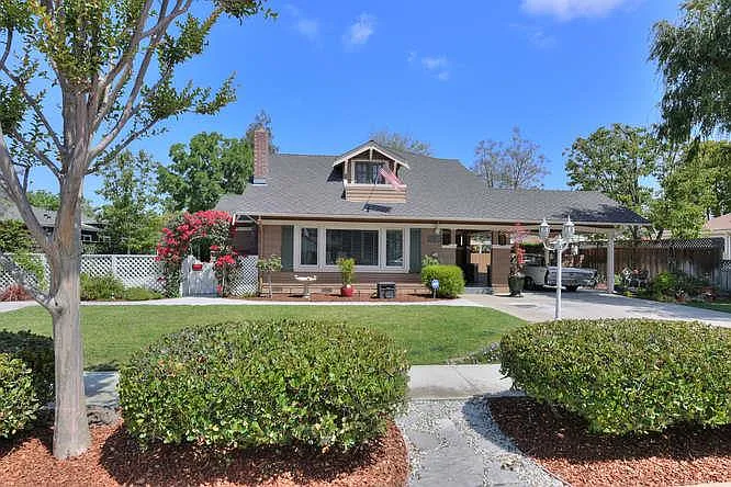 119 Alice Ave photo 1