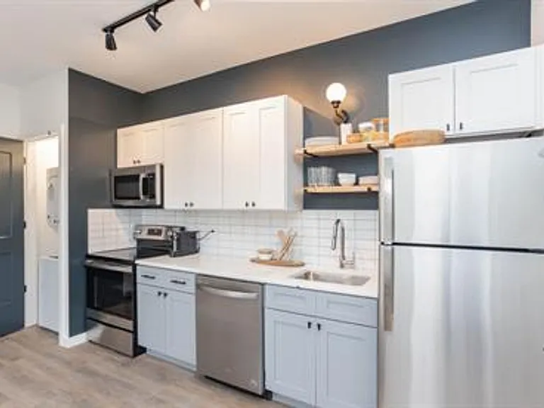 308 Miltenberger Street — Photo 13