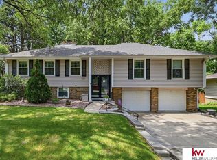 618 S 126th St, Omaha, NE 68154