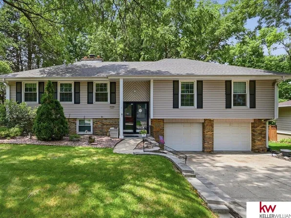 618 S 126th St, Omaha, NE 68154