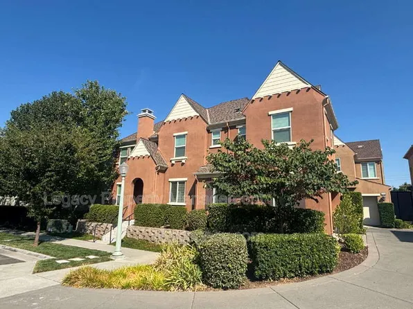 3568 Troy Dalton St, Sacramento, CA 95816