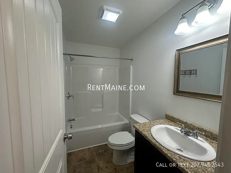 37 Basketball Ct — Photo 13