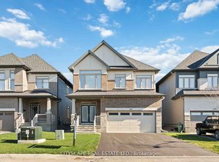 617 Kenabeek Ter, Ottawa, ON K4M0M2