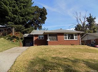 1214 Hazel Dr, Alton, IL 62002