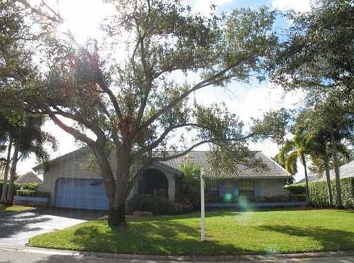 1st image of 11260 SW 1st St