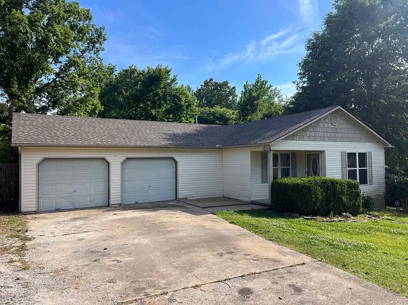 287 Cheyenne Cir, Lexington, TN 38351