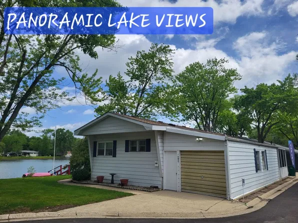 240 Little Peninsula Rd #318, Elgin, IL 60123