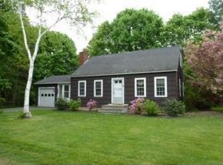 7 Naves Rd, Hampton, NH 03842