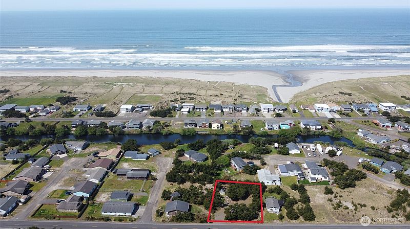 3rd image of 32601 I Street