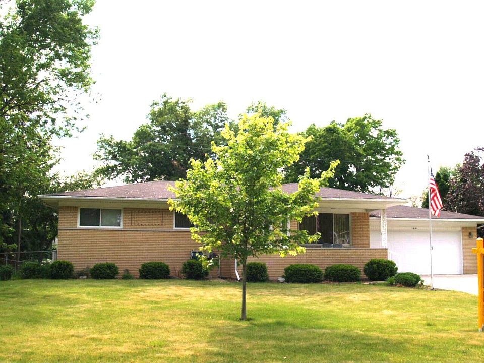 BRICK RANCH