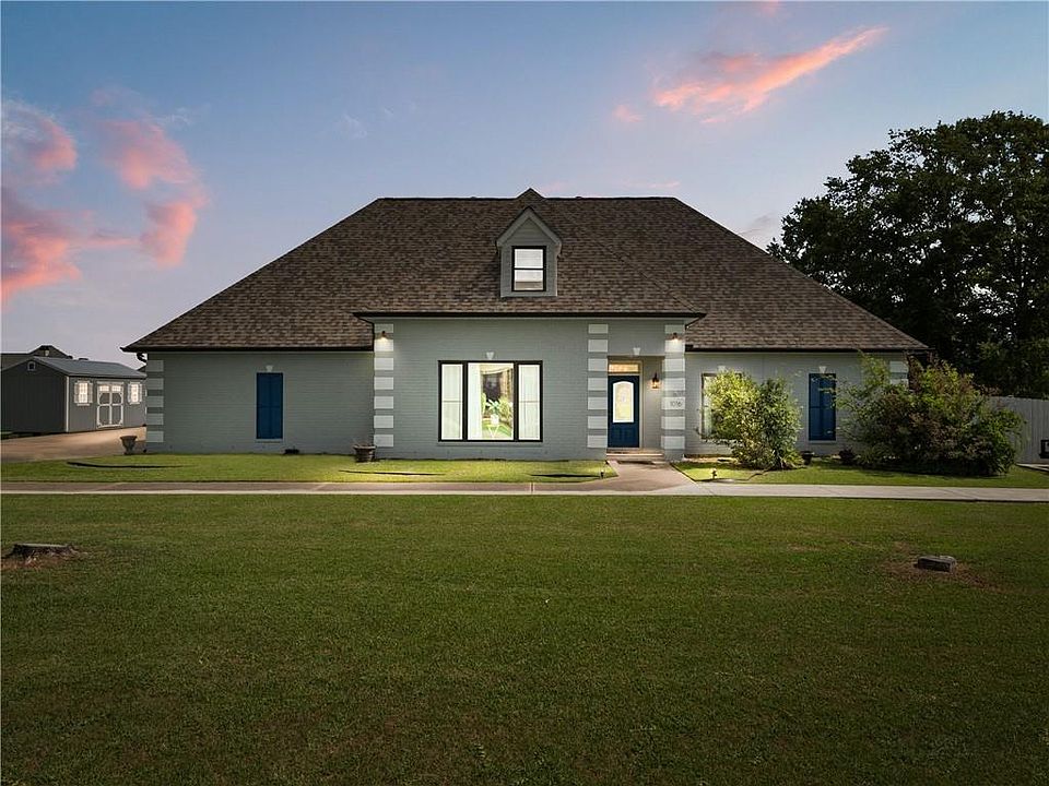 1st image of 1016 Lakeridge Ln