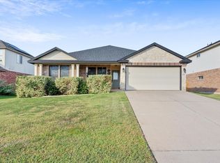 10116 Iron Horse Trl, Waco, TX 76708