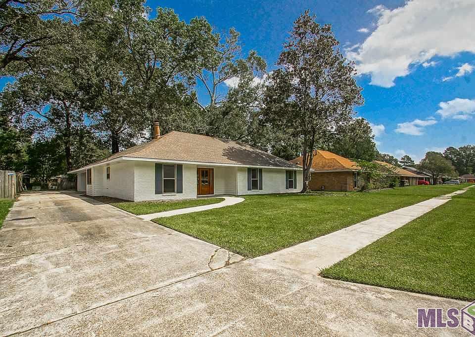 1st image of 9623 Hardwood Dr