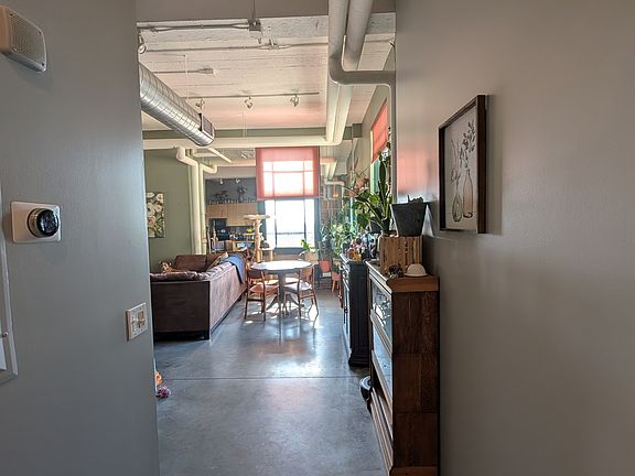 3rd image of 2929 Chicago Ave Unit 1212