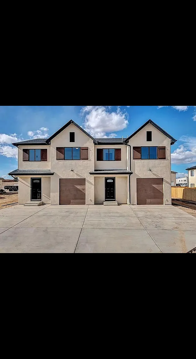 3 bed, 2.5 bath, 1500 sqft, $2,000 — Photo 3