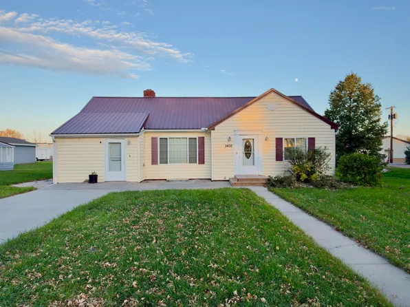 1400 Main Ave, Armour, SD 57313