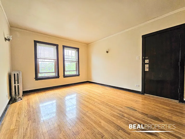 2100-2112 W. Ainslie-4908-4910 N. Hoyne Chicago, IL 60625 — Photo 8