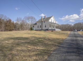 401 Hailes Hill Rd, Swansea, MA 02777