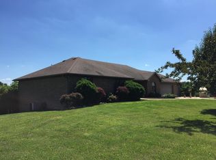 160 Southside Ln, Marshfield, MO 65706
