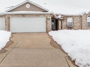 14428 Monarch Dr, Hallsville, MO 65255