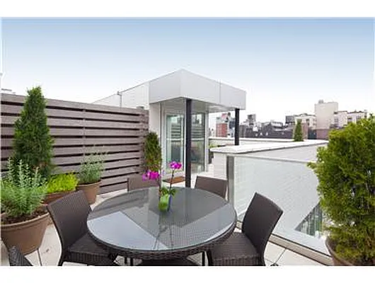 Sold by Douglas Elliman | media 18