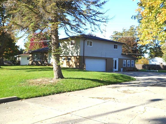 2nd image of 2089 Thistlewood Dr