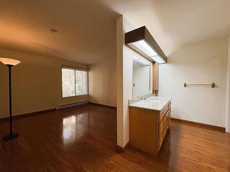 505 Cypress Point Dr #209 — Photo 19
