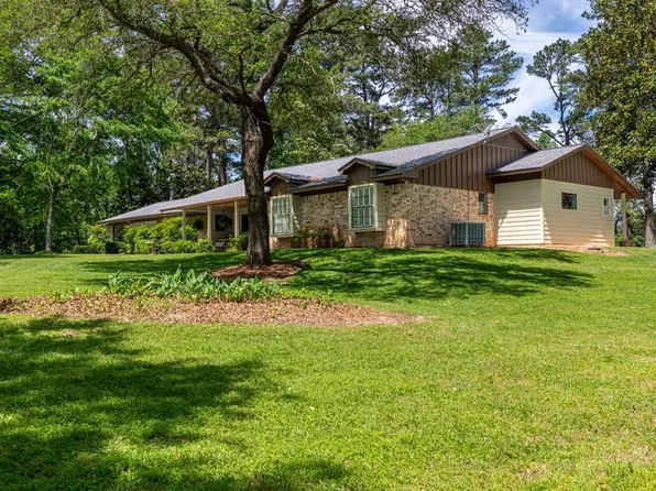 1200 County Road 213, Nacogdoches, TX 75965