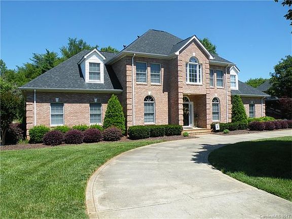2nd image of 3531 Lincoln Ln