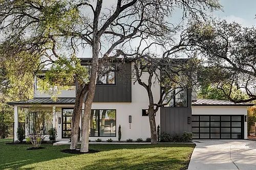 2504 Bluffview Dr Photo 1