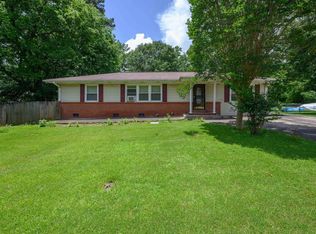 928 9th Ave, Pleasant Grove, AL 35127