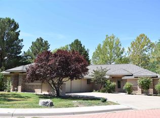 2712 Onate Rd, Roswell, NM 88201