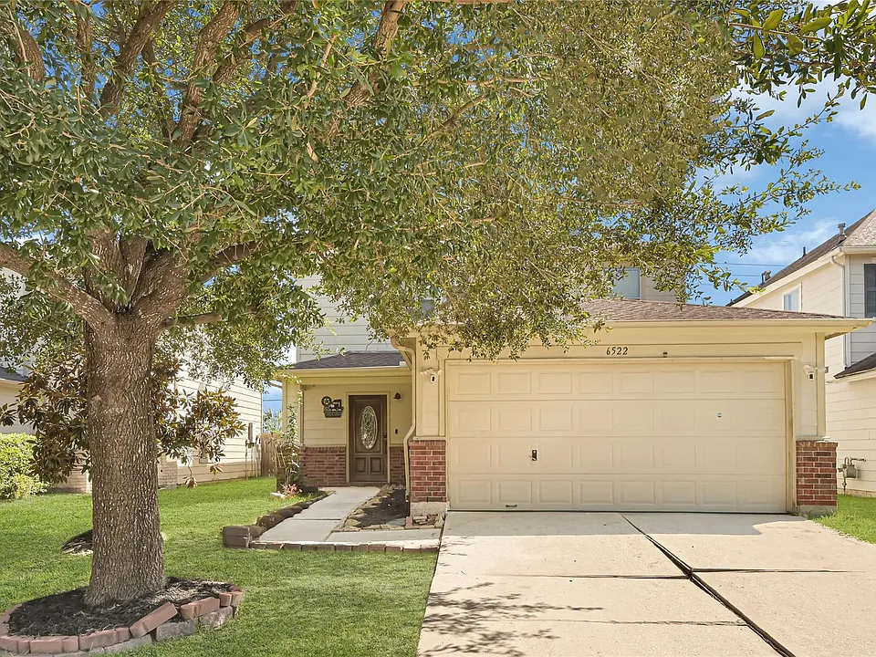 6522 Green Pear Ln