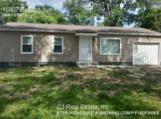 15307 Bellaire Ave, Grandview, MO 64030